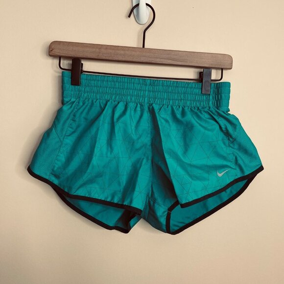 Nike Dri Fit Running Shorts Size Small Athletic‎ Workout - Picture 1 of 5